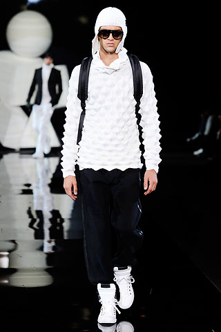 Emporio Armani / - 2010-2011